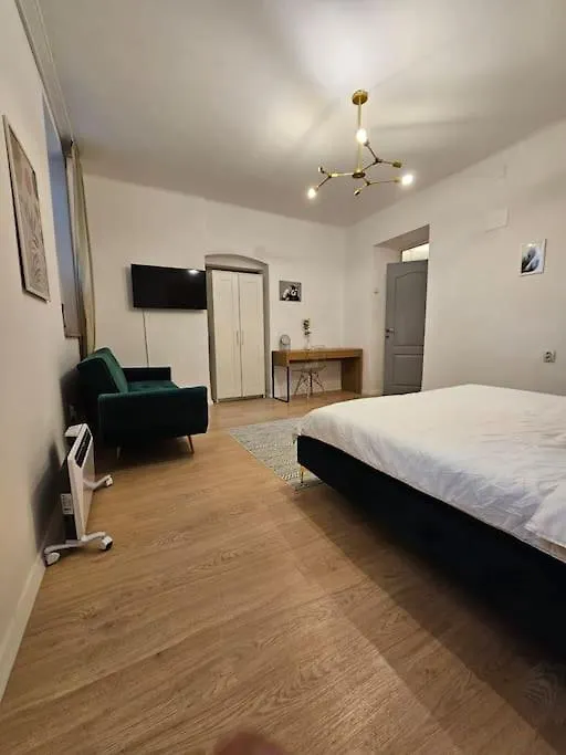 Heart Of City Center 4Br 2Bath Bucareste Apartamento